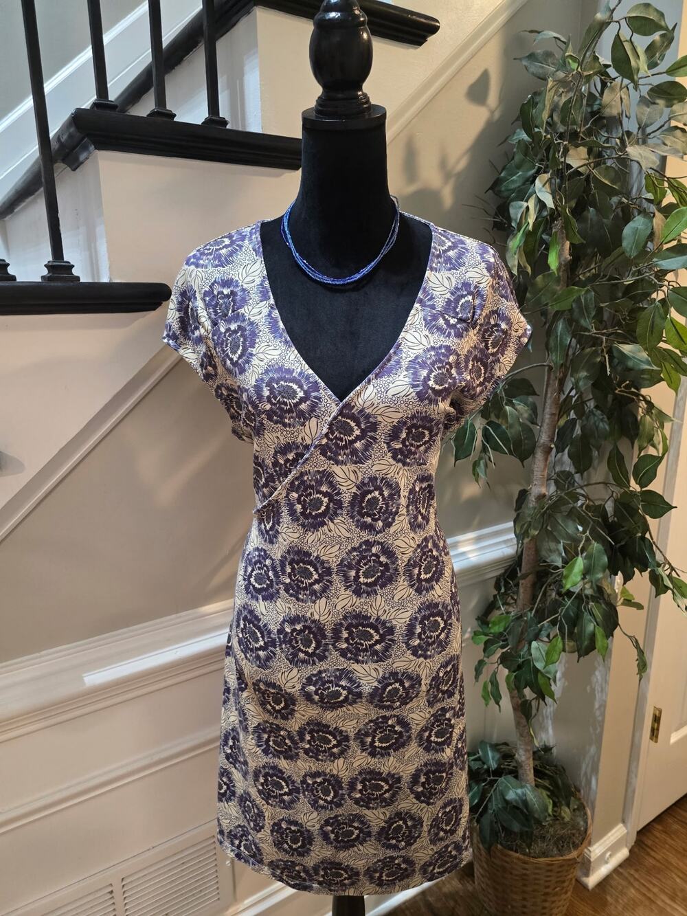 Rei Wrap Dress Women's Size XL Purple/Cream Floral V Neck Side Zip Pockets